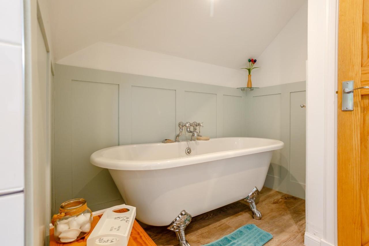 Urquhart Bay B&B Дръмнадрочит Екстериор снимка